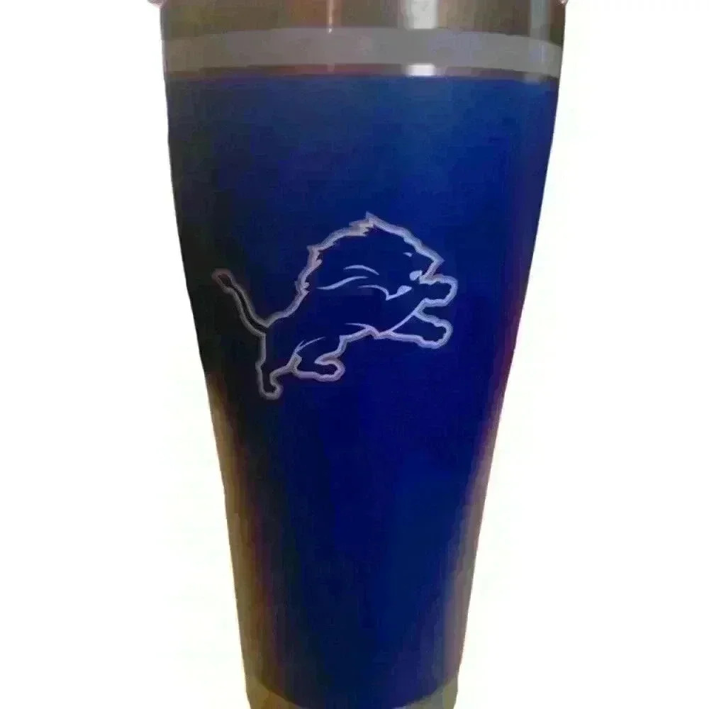 Detroit Lions Beverage Tumbler 30 oz - Picture 2 of 3